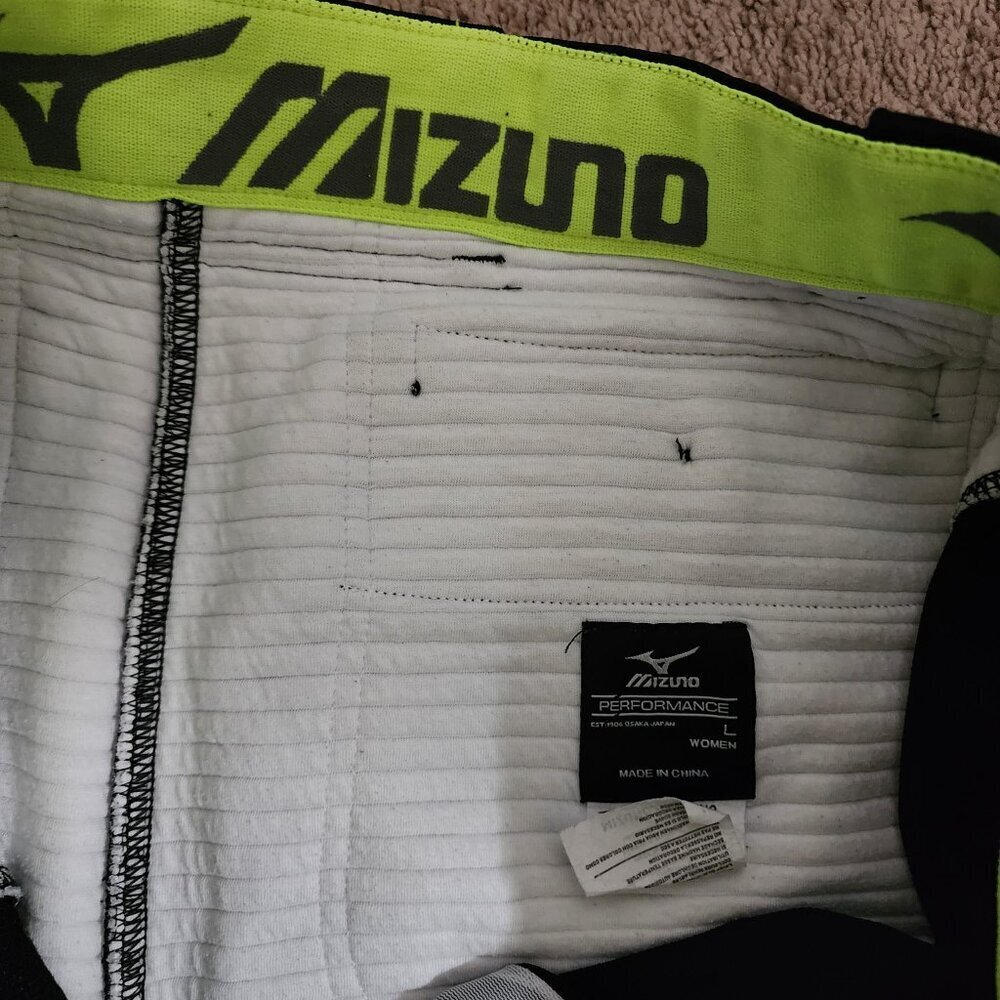Mizuno women's performance softball pants (set of 2) Size Large - Picture 7 of 7